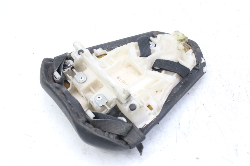 photo de SELLE ARRIERE YAMAHA YZF R1 1000 (2007 - 2008) - Vue d’ensemble