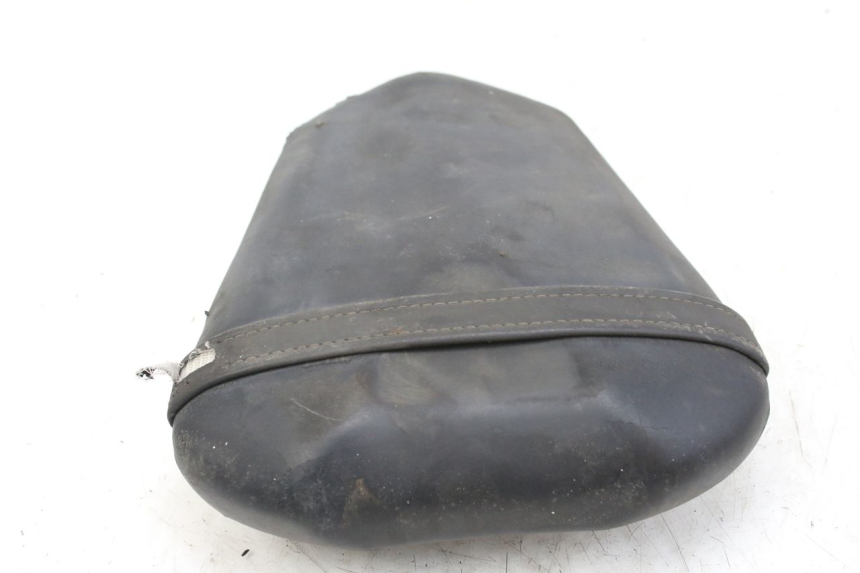 photo de SELLE ARRIERE YAMAHA YZF R1 1000 (2007 - 2008) - Points de fixation