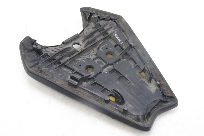 photo de SELLE ARRIERE KAWASAKI Z ABS 1000 (2014 - 2020) - Points de fixation