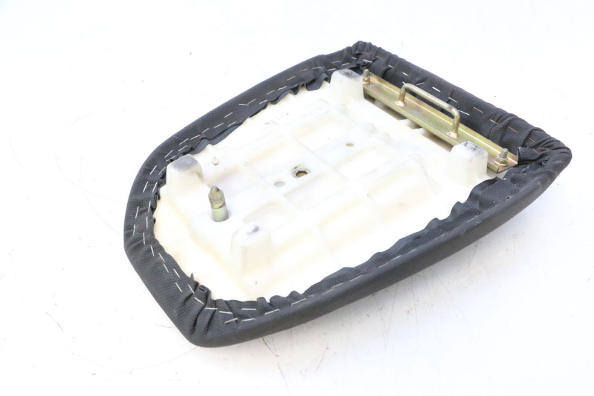 photo de SELLE ARRIERE KAWASAKI ZX-6R ZX6R 600 (1995 - 1997) - Zoom état d’usage
