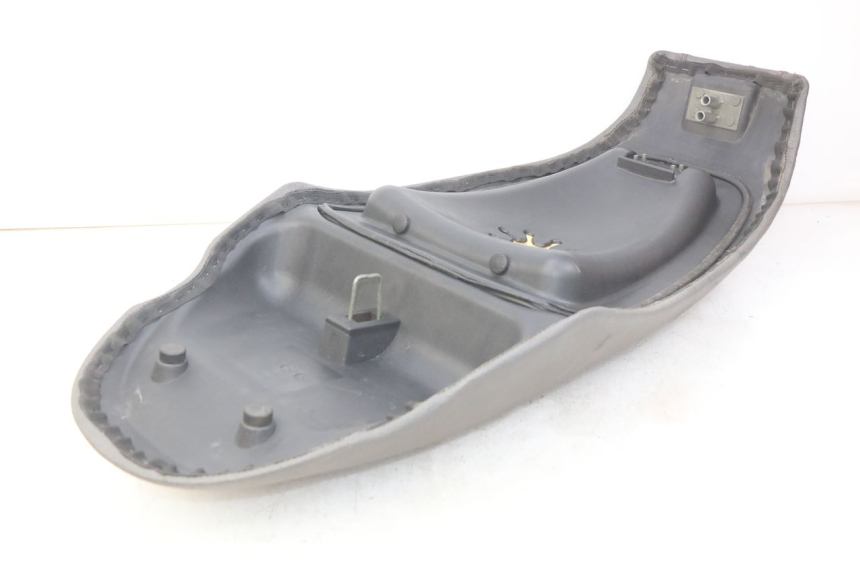 photo de SELLE ECCITY ARTELEC 670 1 (2013 - 2017) - Marquages et références