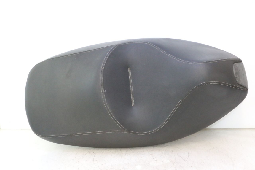 photo de SELLE APRILIA ATLANTIC S 125 (2010 - 2013) - Vue principale