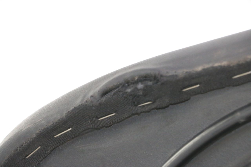 photo de SELLE APRILIA ATLANTIC S 125 (2010 - 2013) - Inspection visuelle