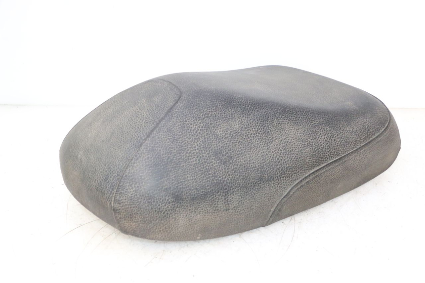 photo de SELLE AVANT KYMCO AGILITY 4T 10" 50 (2005 - 2018) - Autre angle de vue