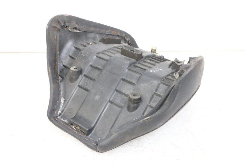 photo de SELLE AVANT HYOSUNG GV AQUILA 125 (2000 - 2009) - Détail de la pièce