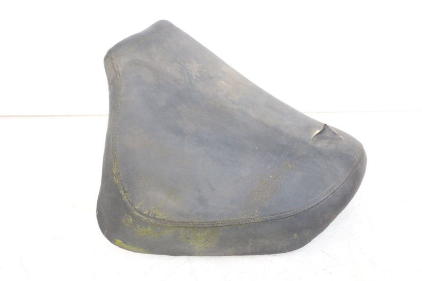 photo de SELLE AVANT HYOSUNG GV AQUILA 125 (2000 - 2009) - État de surface