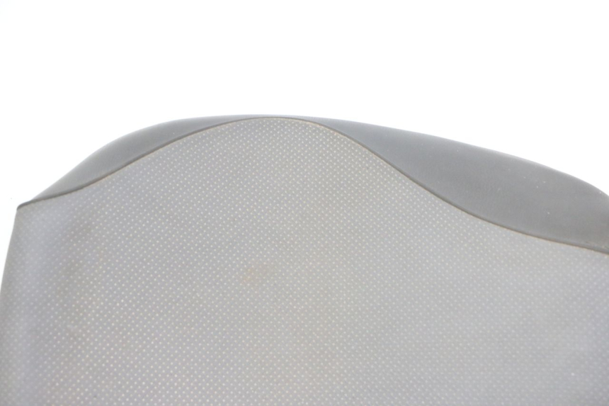 photo de SELLE AVANT APRILIA CLASSIC 125 (1995 - 2001) - Vue rapprochée