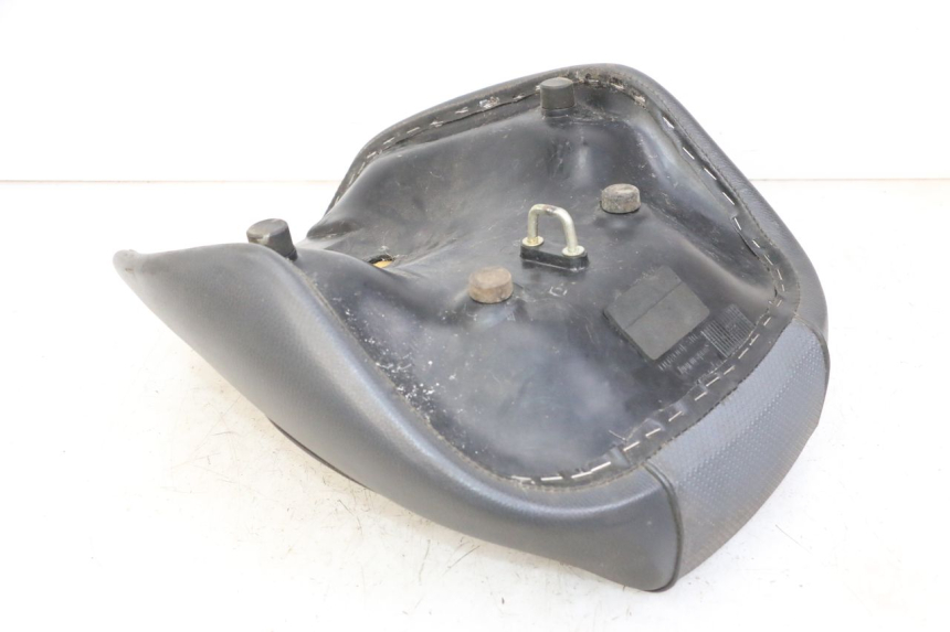 photo de SELLE AVANT APRILIA CLASSIC 125 (1995 - 2001) - Autre angle de vue