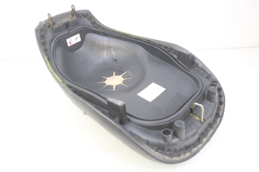 photo de SELLE AVANT PEUGEOT DJANGO 2T 50 (2014 - 2019) - État de surface