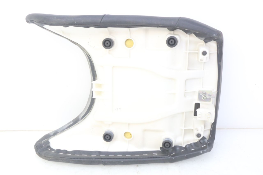 photo de SELLE AVANT YAMAHA FJR ABS 1300 (2006 - 2012) - État de surface