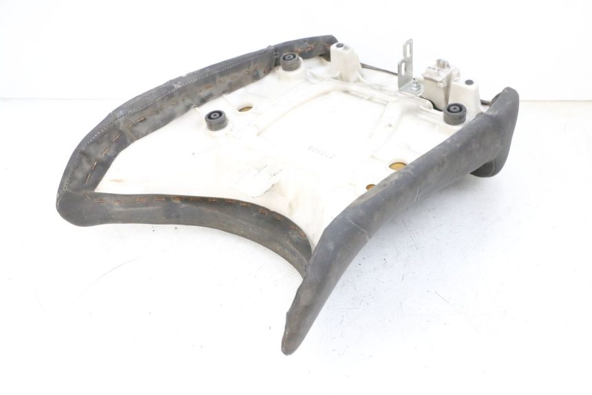 photo de SELLE AVANT YAMAHA FJR ABS 1300 (2006 - 2012) - Vue d’ensemble