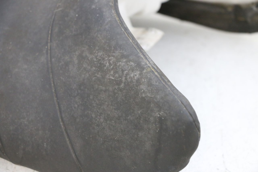 photo de SELLE AVANT YAMAHA FJR ABS 1300 (2006 - 2012) - Photo complémentaire