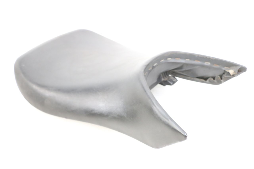 photo de SELLE AVANT HYOSUNG GTR 125 (2006 - 2008) - Points de fixation