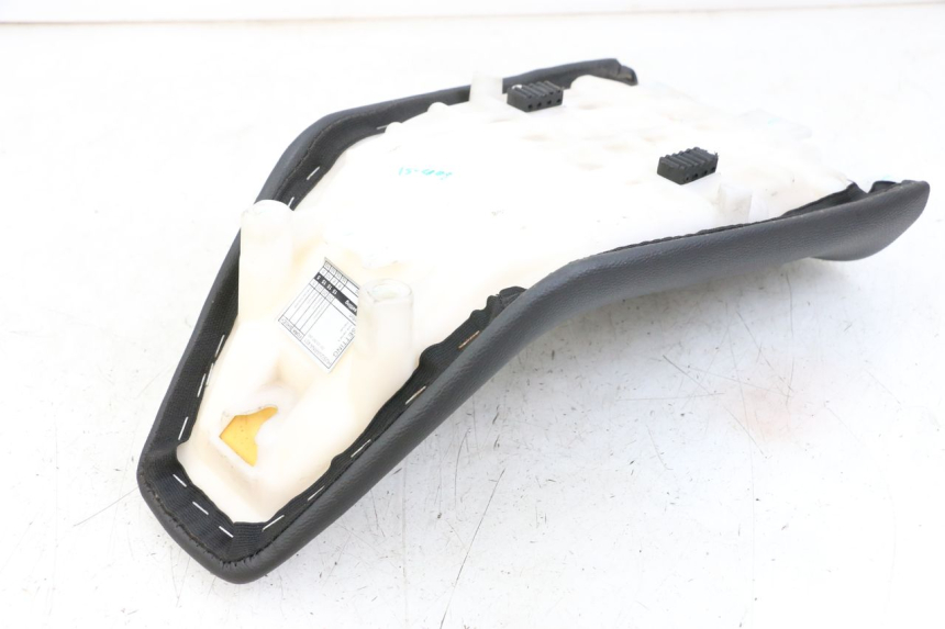 photo de SELLE AVANT HUSQVARNA SVARTPILEN 401 (2018 - 2023) - Zoom état d’usage