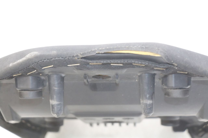 photo de SELLE AVANT YAMAHA MT ABS 125 (2014 - 2018) - Détail de la pièce