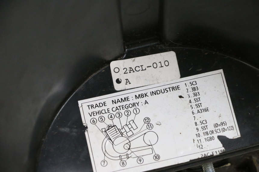 photo de SELLE AVANT YAMAHA NEOS NEO'S 4T 50 (2008 - 2016) - Autre angle de vue