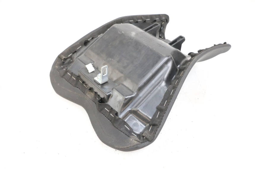 photo de SELLE AVANT KAWASAKI NINJA 400 (2018 - 2023) - Autre angle de vue