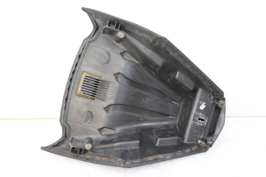 photo de SELLE AVANT PEUGEOT SATELIS COMPRESSOR K15 125 (2006 - 2009) - Autre angle de vue