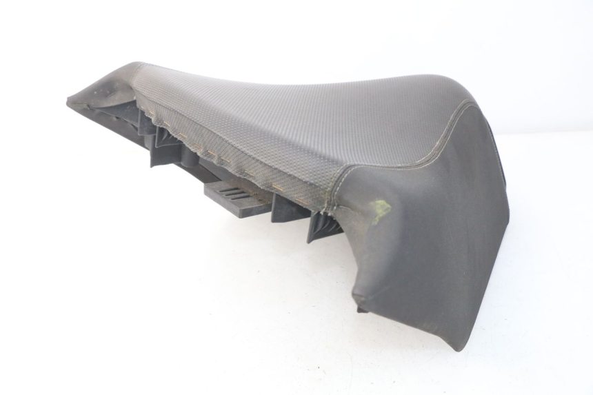 photo de SELLE AVANT PEUGEOT SATELIS 300 (2012 - 2015) - Points de fixation