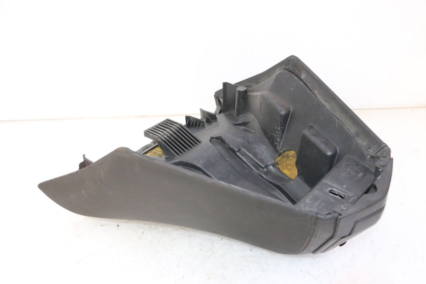 photo de SELLE AVANT PEUGEOT SATELIS 125 (2010 - 2012) - Zoom état d’usage