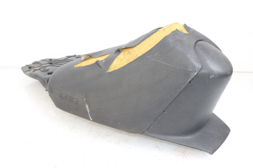 photo de SELLE AVANT APRILIA SR CARB LC 2T 50 (2004 - 2012) - Autre angle de vue