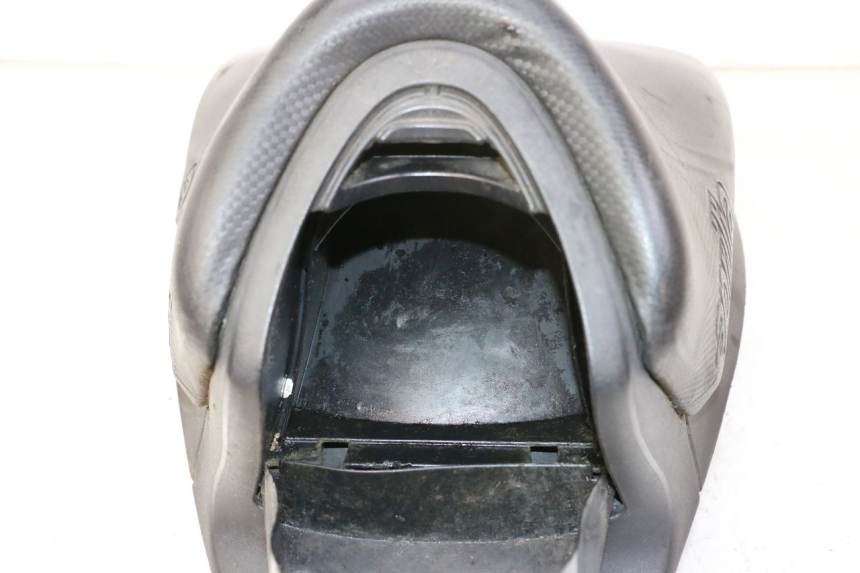 photo de SELLE AVANT APRILIA SR R 2T LC 50 (2018 - 2021) - Détails caractéristiques