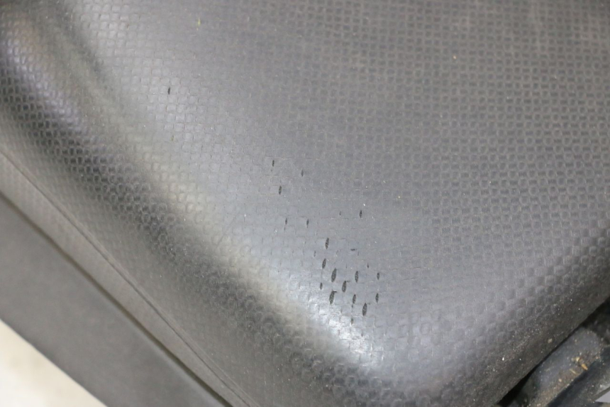 photo de SELLE AVANT APRILIA SR R 2T LC 50 (2018 - 2021) - Inspection visuelle