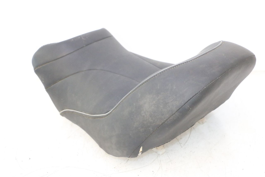 photo de SELLE AVANT SUZUKI SV S 650 (2003 - 2009) - Zoom composants