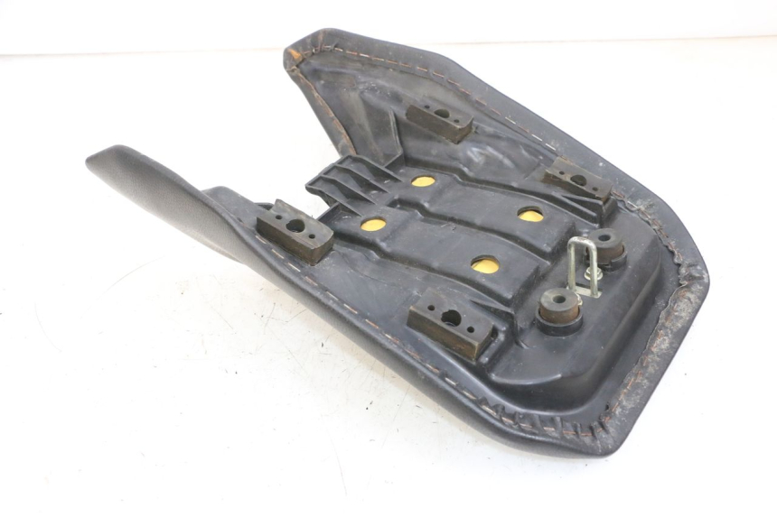 photo de SELLE AVANT DAELIM VJ ROADWIN FI 125 (2008 - 2017) - Autre angle de vue