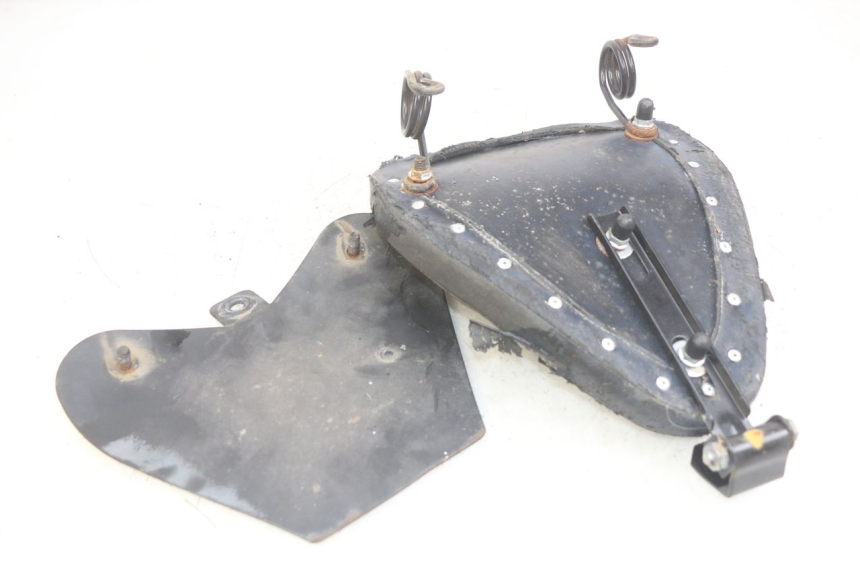 photo de SELLE AVANT DAELIM VL DAYSTAR 125 (2000 - 2011) - Zoom état d’usage