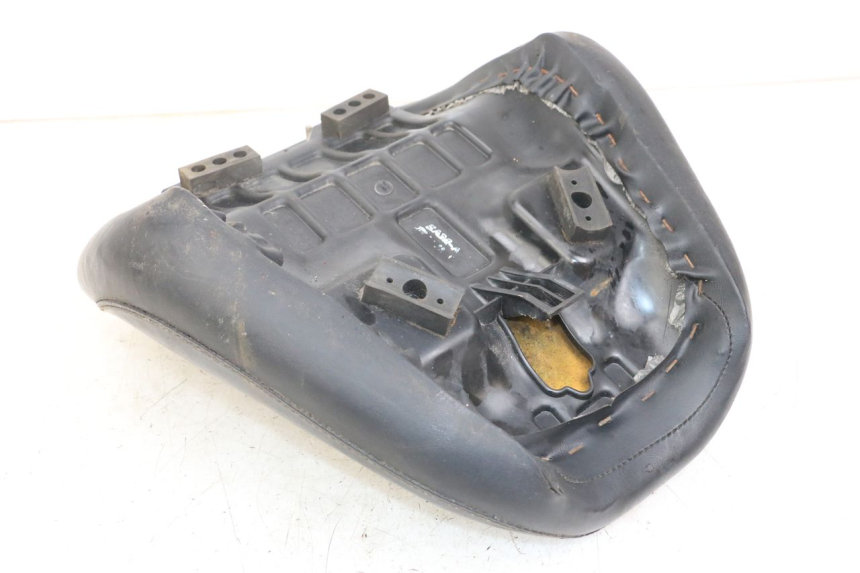 photo de SELLE AVANT DAELIM VL DAYSTAR 125 (2000 - 2011) - Gros plan technique