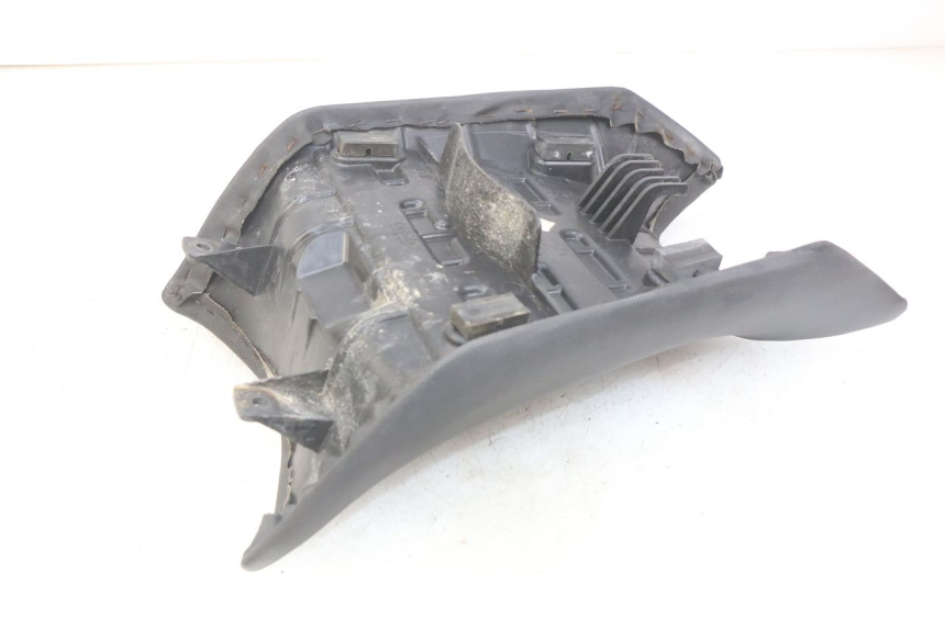 photo de SELLE AVANT SYM WOLF SB 125 (2011 - 2018) - Autre angle de vue