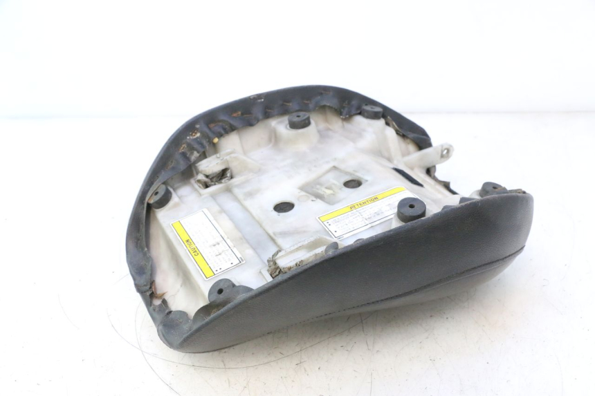 photo de SELLE AVANT YAMAHA XV VIRAGO 535 (1988 - 2004) - Points de fixation