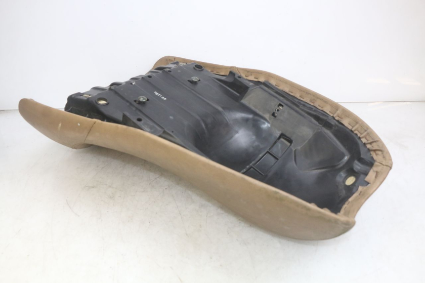 photo de SELLE AVANT YAMAHA YP MAJESTY 400 (2004 - 2008) - Vue d’ensemble