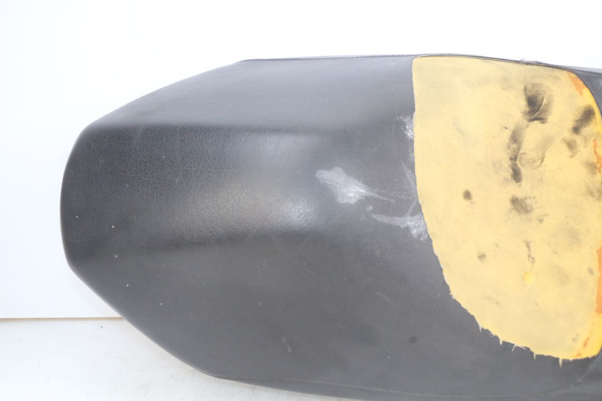 photo de SELLE AVANT YAMAHA YP MAJESTY 125 (1998 - 2001) - Zoom composants