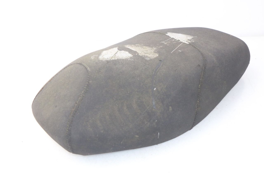 photo de SELLE PGO BIG MAX 50 (2001 - 2009) - Gros plan technique