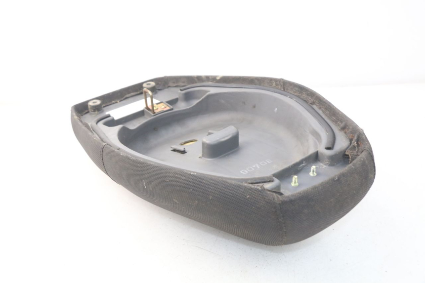 photo de SELLE PGO BIG MAX 50 (2001 - 2009) - Vue d’ensemble