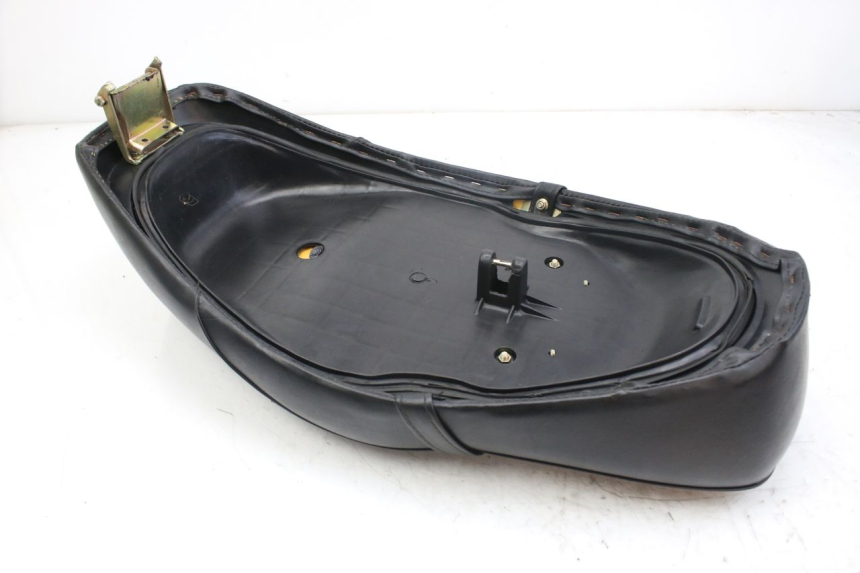 photo de SELLE WILDLANDER BISCUIT 125 (2004 - 2010) - Gros plan technique