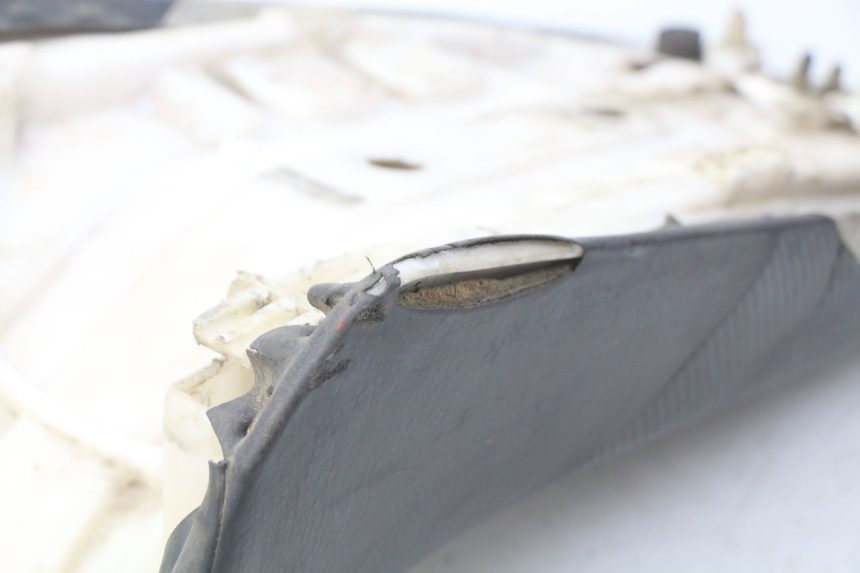 photo de SELLE YAMAHA BLASTER 200 (1987 - 2002) - Zoom composants