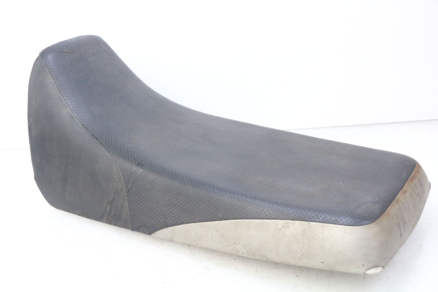 photo de SELLE YAMAHA BLASTER 200 (1987 - 2002) - Gros plan technique