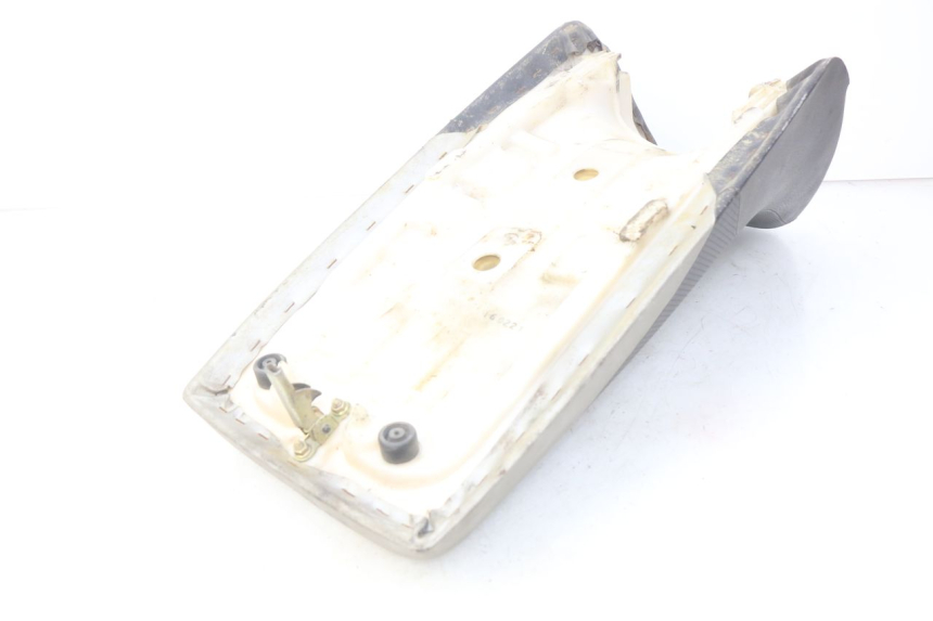 photo de SELLE YAMAHA BLASTER 200 (2003 - 2007) - État de surface