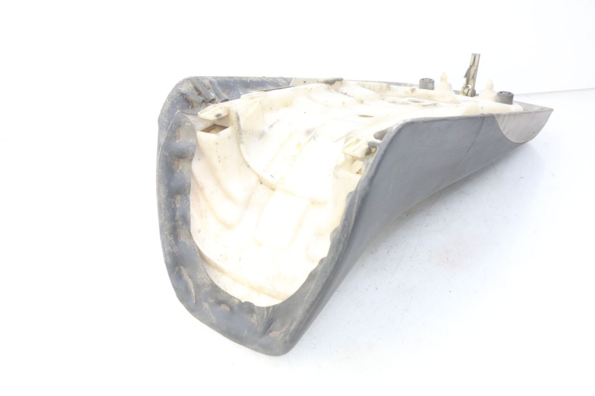 photo de SELLE YAMAHA BLASTER 200 (2003 - 2007) - Marquages et références