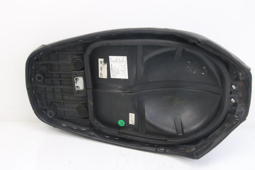 photo de SELLE MBK BOOSTER NEXT GENERATION 50 (2004 - 2007) - Marquages et références