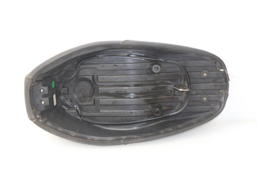 photo de SELLE MBK BOOSTER SPIRIT 50 (2004 - 2017) - Détails caractéristiques