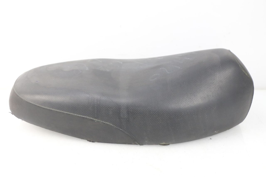 photo de SELLE MBK BOOSTER SPIRIT 50 (2004 - 2017) - État de surface