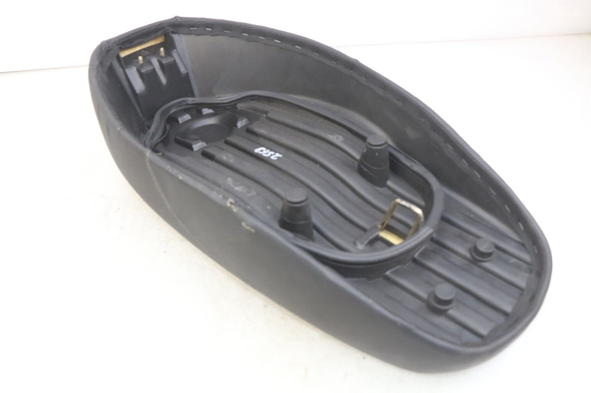 photo de SELLE MBK BOOSTER SPIRIT 50 (2004 - 2017) - Zoom composants