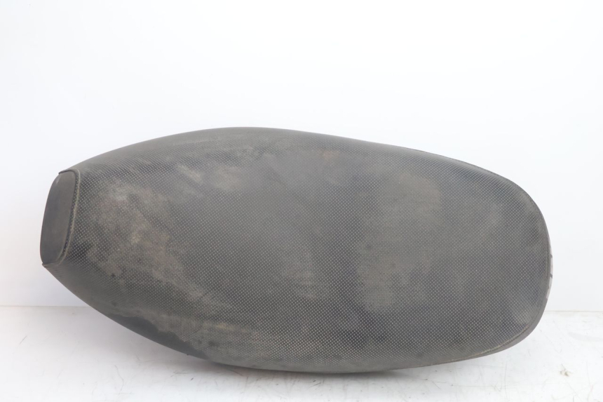 photo de SELLE MBK BOOSTER SPIRIT 50 (1996 - 1999) - Détail de la pièce