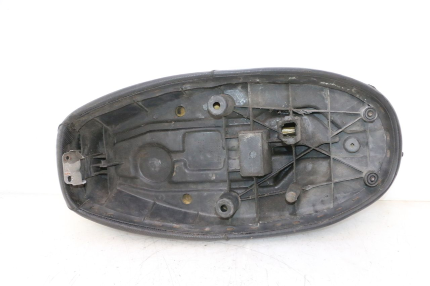 photo de SELLE MBK BOOSTER SPIRIT 50 (1999 - 2003) - Vue produit