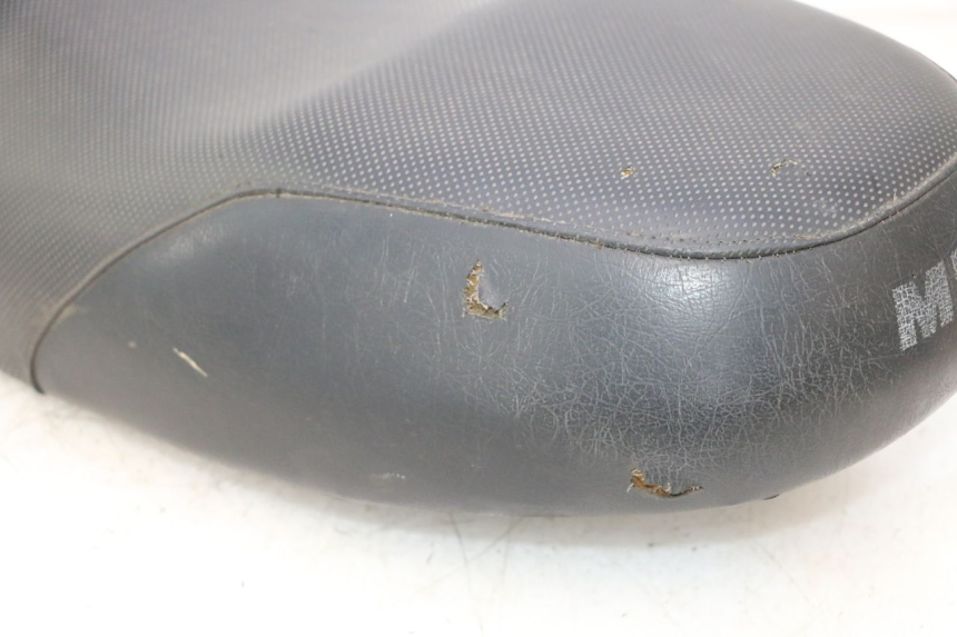 photo de SELLE MBK BOOSTER SPIRIT 50 (1999 - 2003) - Angle alternatif