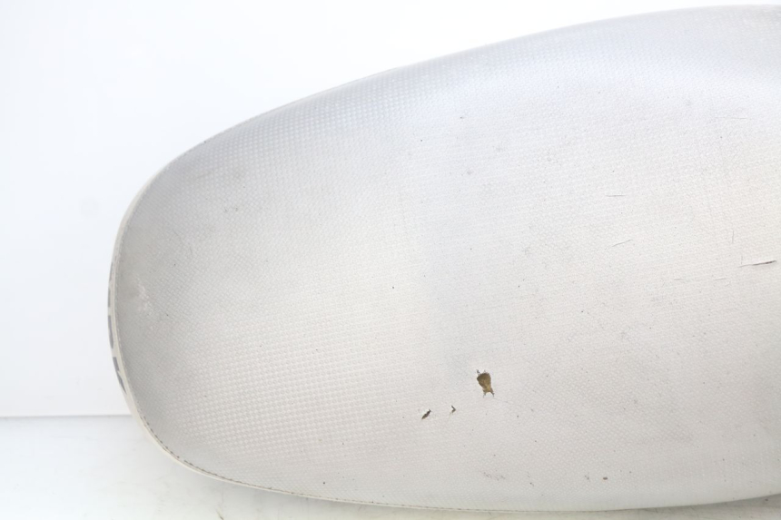 photo de SELLE MBK BOOSTER SPIRIT NAKED 50 (2004 - 2017) - Zoom qualité